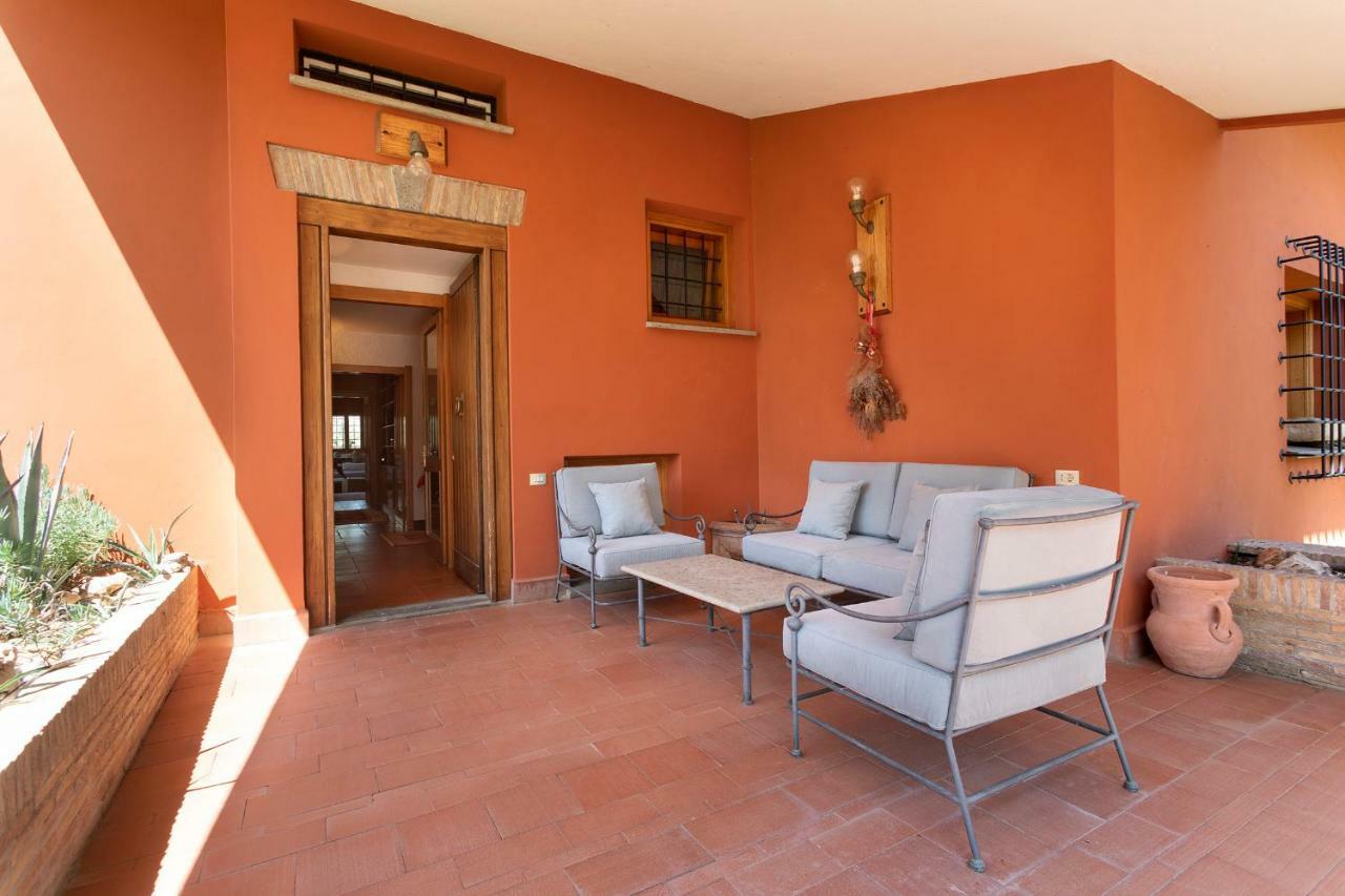Villa In Via Della Marcigliana Casale Torre San Giovanni Kültér fotó
